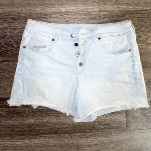 Women’s shorts